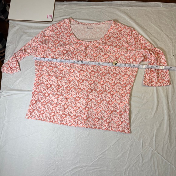Kenneth Woman 1X Coral White Geometric Print 3/4 Sleeve Top Plus Size - Picture 3 of 8